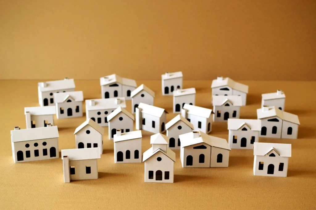 This wonderful village kit arrived very quickly and in perfect condition due to the great packaging! The little houses are so sweet and perfectly cut, can't recommend highly enough!!